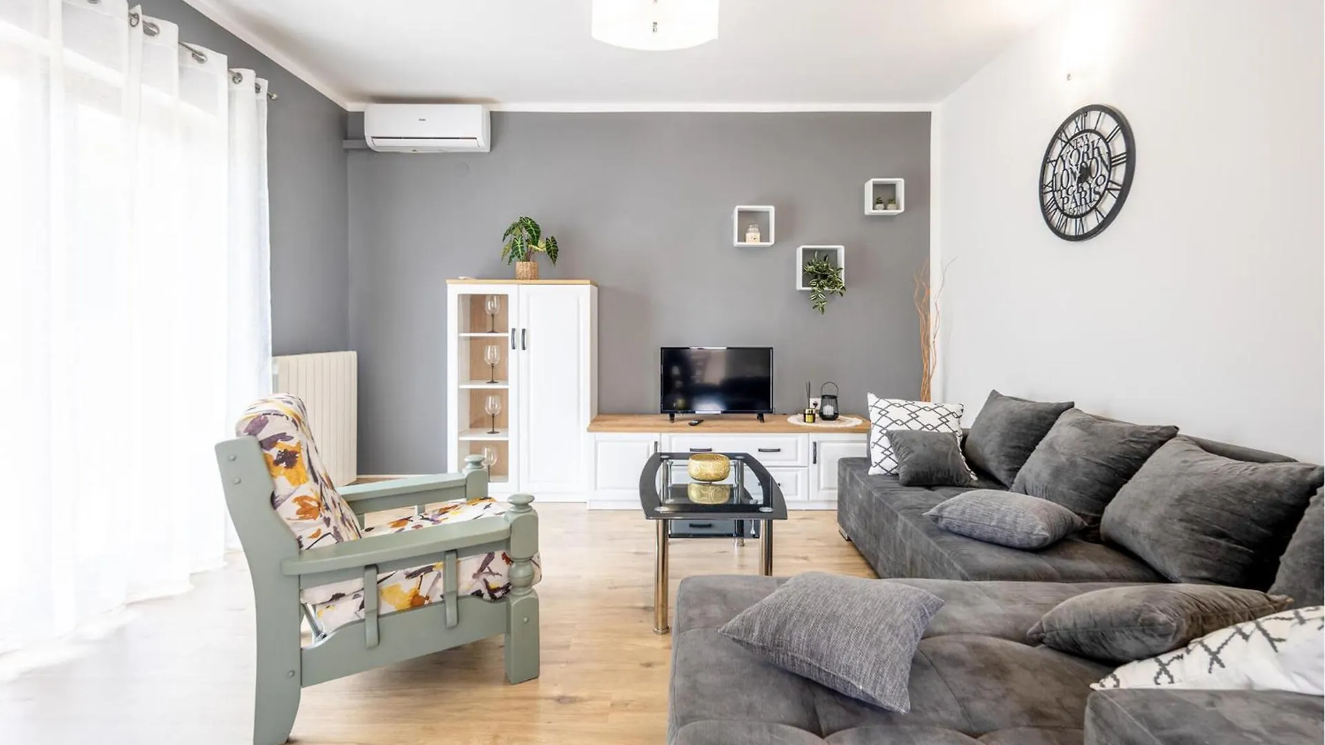 Gorgeous Apartment In Bresca With Kitchen Breza